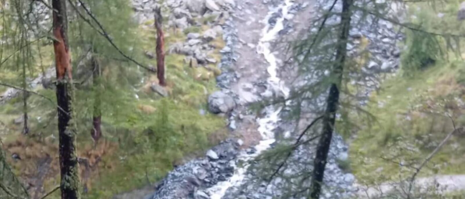 Gressoney-La-Trinité: la pioggia danneggia acquedotto e strade poderali