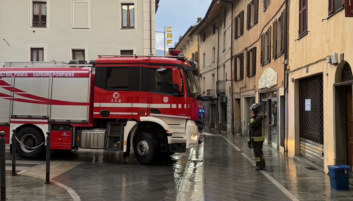 Châtillon: centro storico senza corrente elettrica
