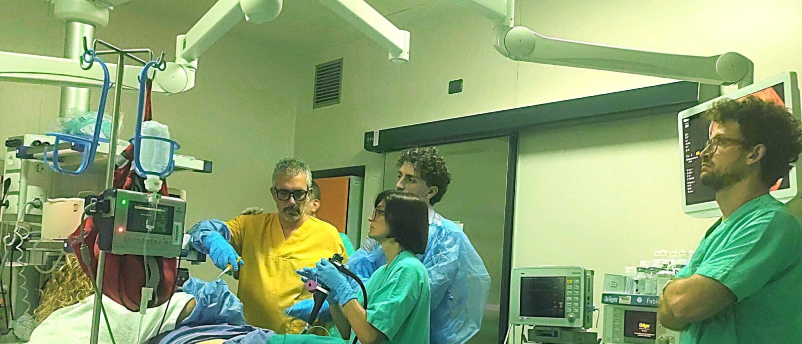 Al Parini prima resezione endoscopica a tutto spessore per una neoplasia gastrica